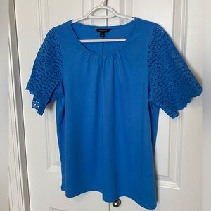 Banana Republic blue tee with lace sleeves